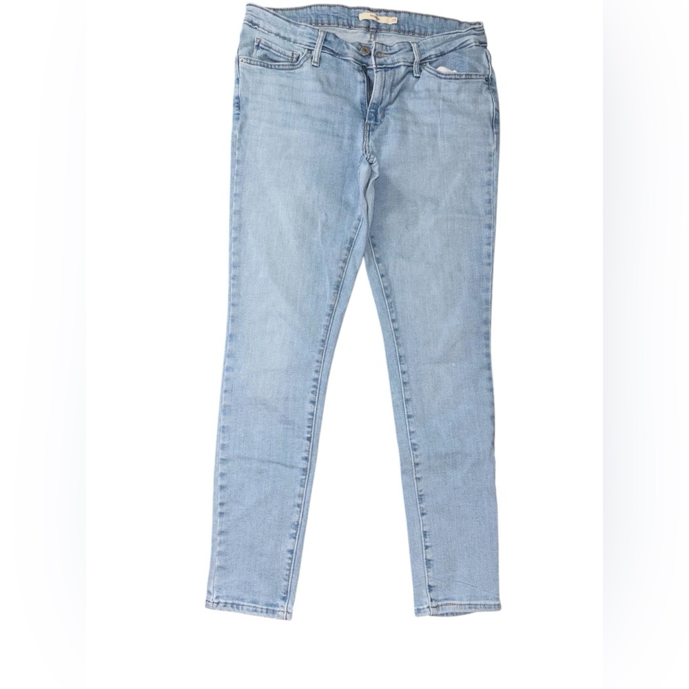 Levi's Blue Skinny Jeans with Classic Denim Texture